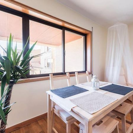 Gaia House - Apartamento Inteiro Junto Ao Metro บีลาโนวาเดกายา ภายนอก รูปภาพ