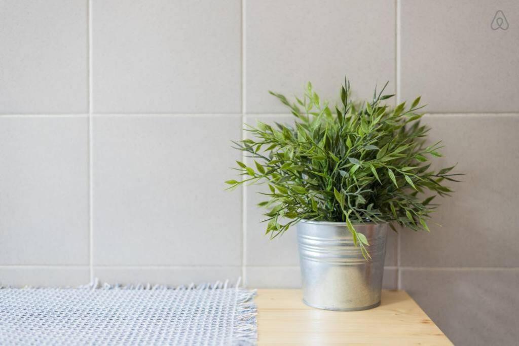 Gaia House - Apartamento Inteiro Junto Ao Metro บีลาโนวาเดกายา ภายนอก รูปภาพ